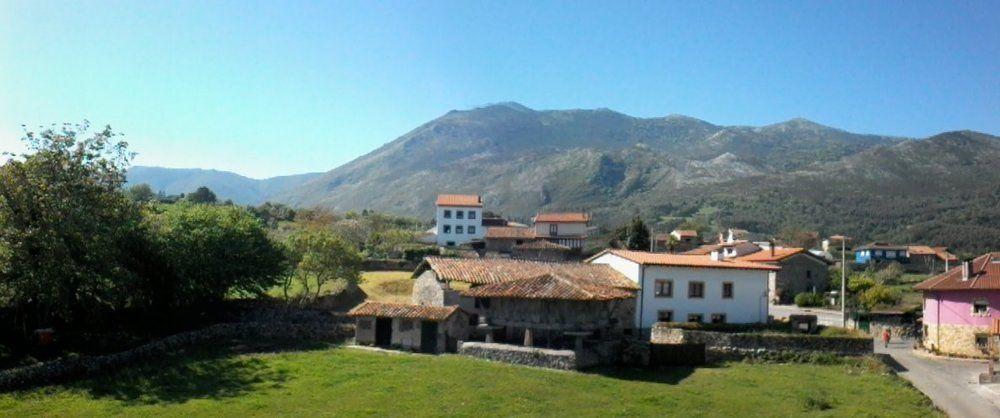 Casa Rural Ablanos De Aymar Pension Loroñe Buitenkant foto